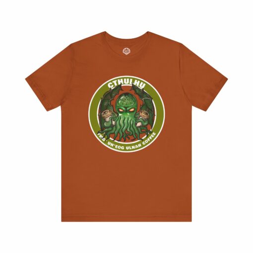 T-Shirt - CTHULHU, Your God Demands Coffee in R'lyehian. Funny shirt for fans of HP Lovecraft and cosmic horror. - Image 6